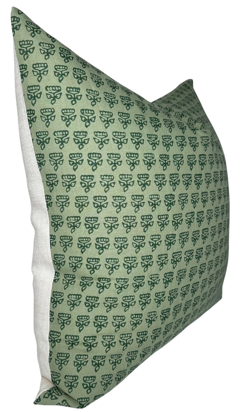 Mimi Pillow Cover in Green