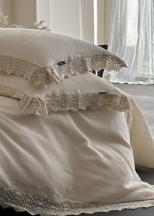 Nora Lace Double Gauze Ruffle Bedding Set in Brown