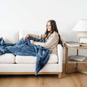 Faux Fur Throw Blankets by Saranoni