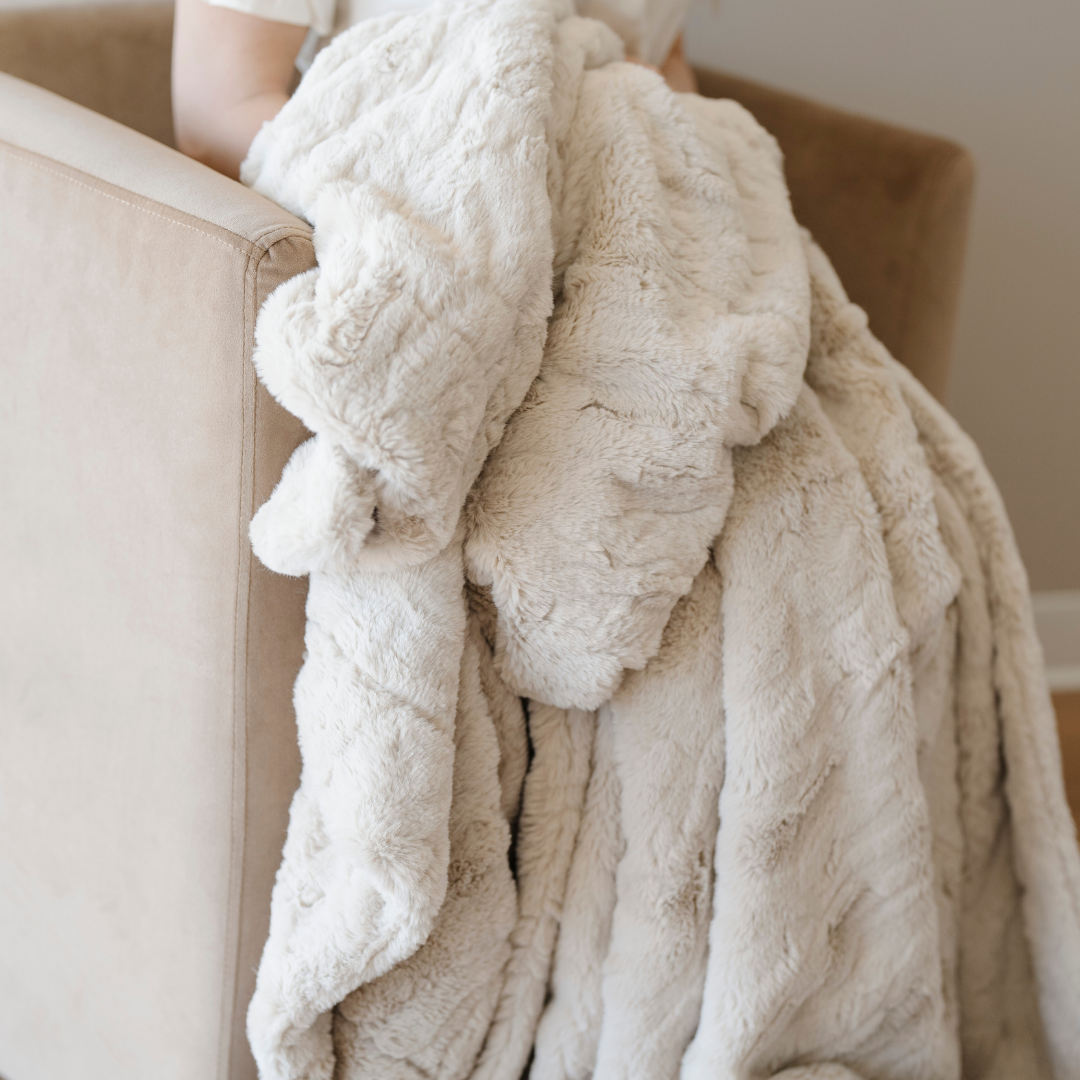 Faux Fur Throw Blankets