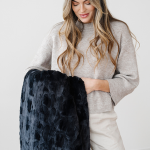 Faux Fur XL Throw Blankets by Saranoni