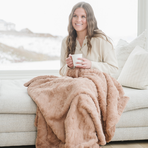 Faux Fur Throw Blankets by Saranoni