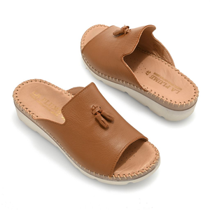 La Plume Tassle Italian Made Leather Sandals