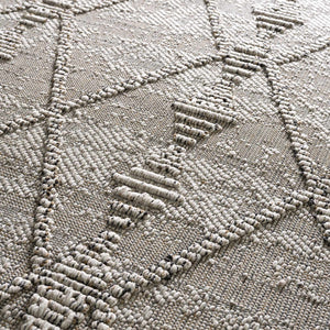 Nyla Bone Indoor & Outdoor Rug - 2x3 Clearance