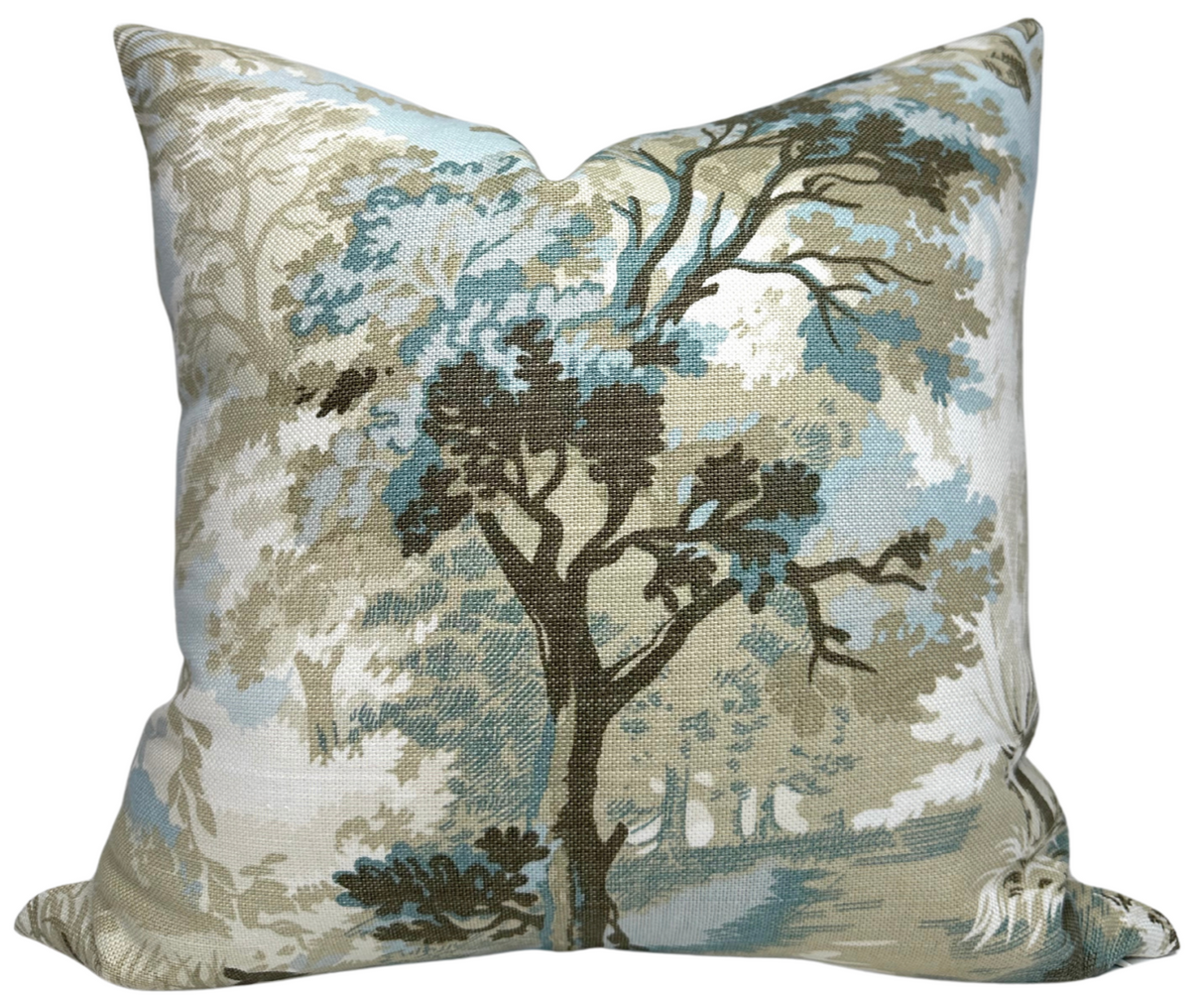 Lincoln Toile Pillow Cover in Light Blue