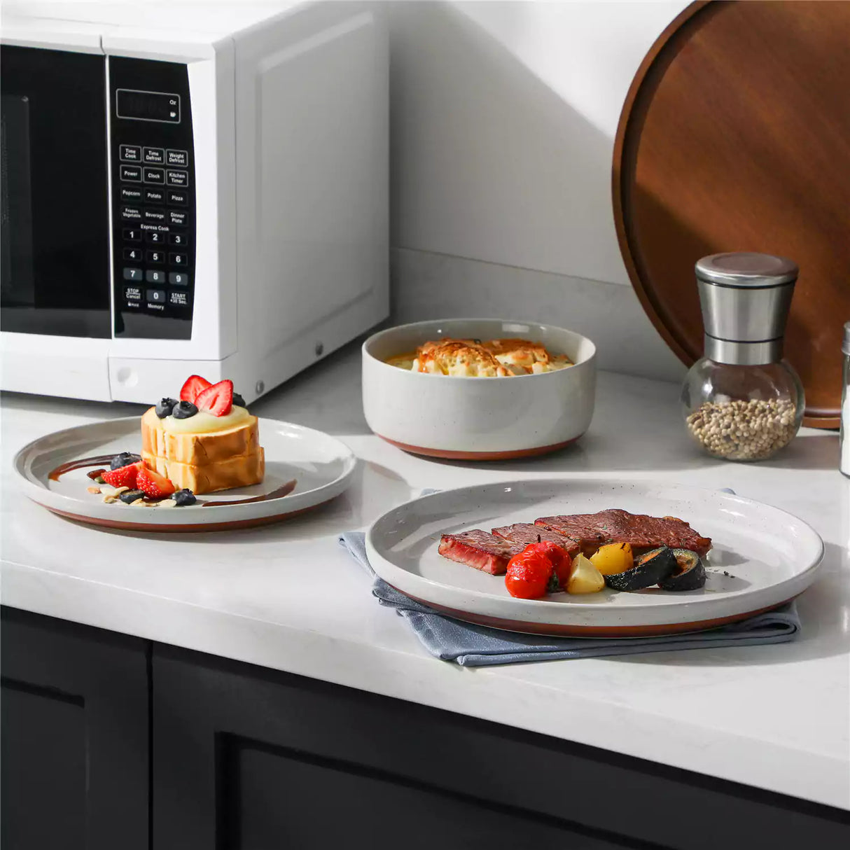 Tara Grey 24 Piece Dinnerware Set for 8