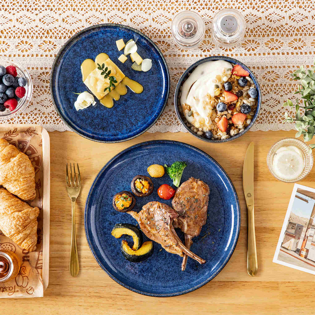 Starry Lipped-Edge 18 Piece Dinnerware Set