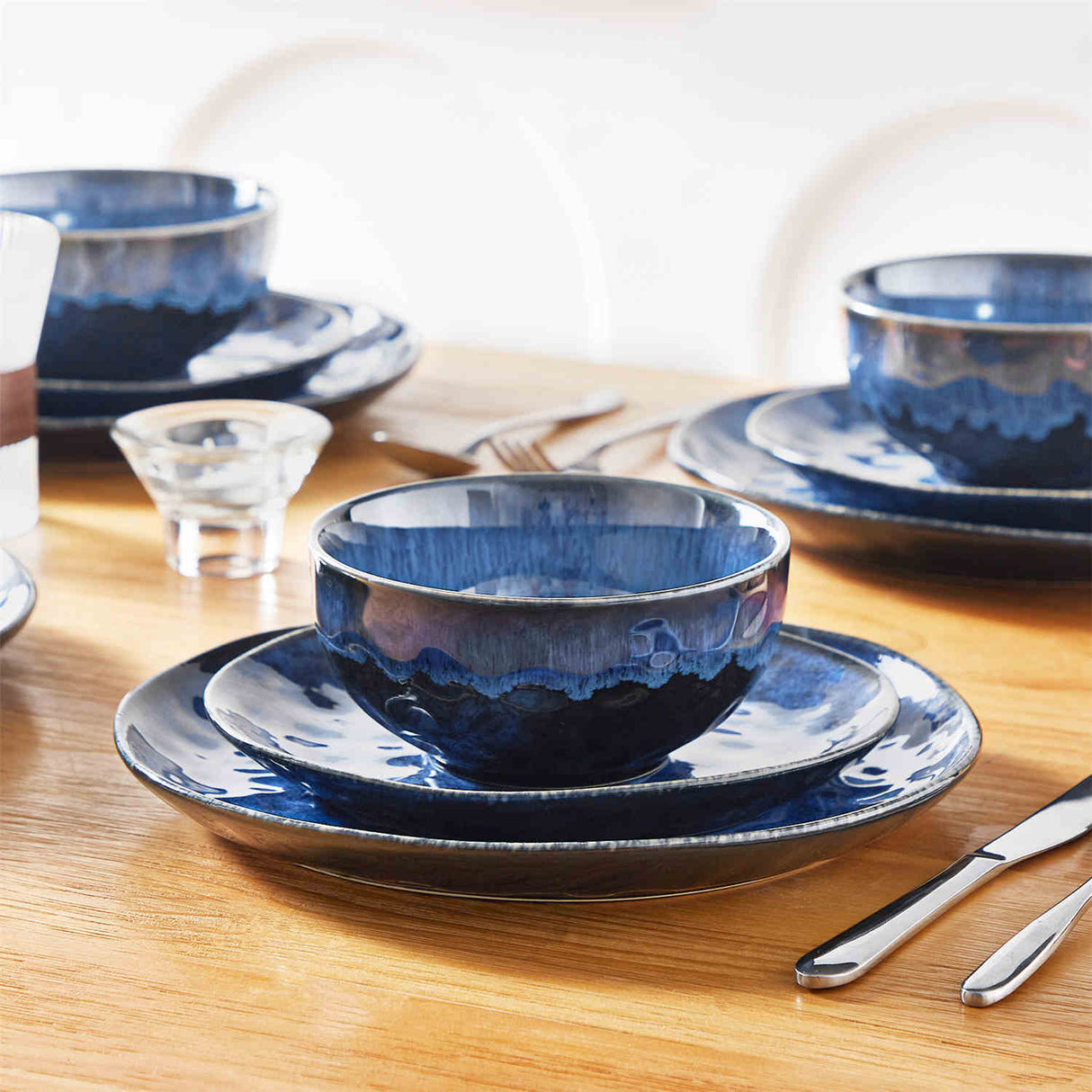Starry 12 Piece Petite Dinnerware Set