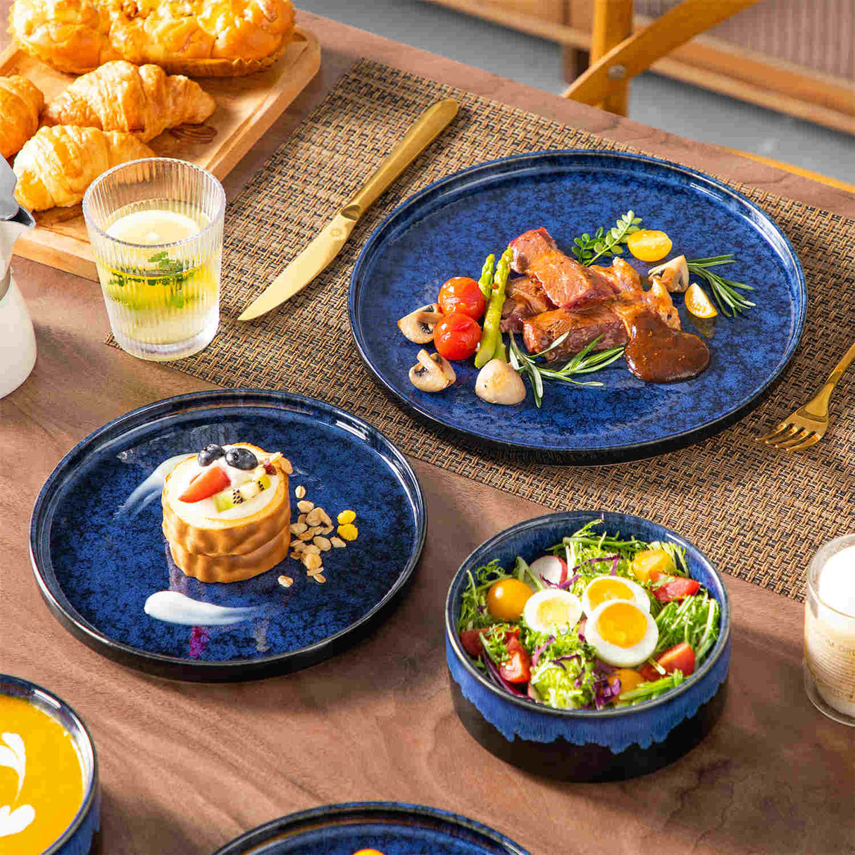 Starry Straight-Edge 12 Piece Dinnerware Set