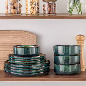 Starry Lipped-Edge 12 Piece Dinnerware Set