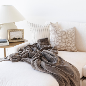 Lush Throw Blankets by Saranoni