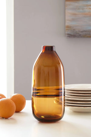 Lemmitt - Vase - Amber - Best Buy Furniture