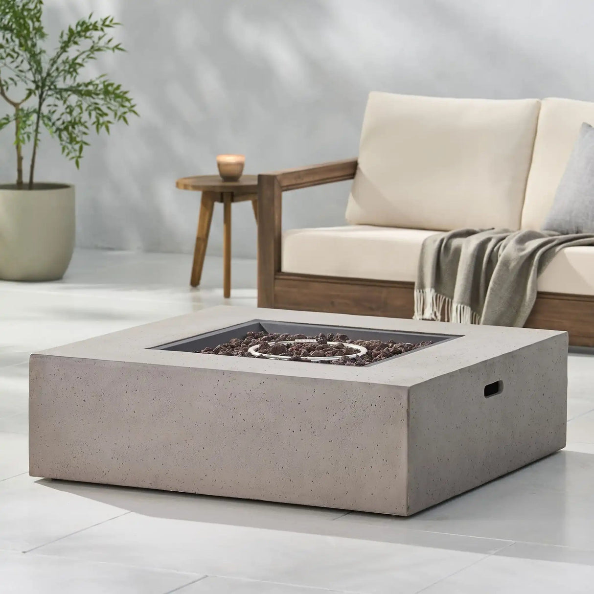 Modern 50,000 Btu Square Fire Table With Propane Tank - Best Buy Furniture