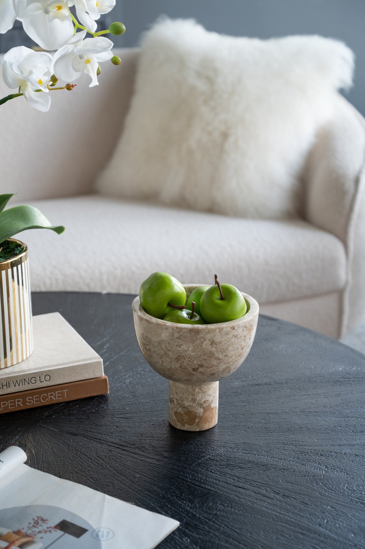 D6x6" Round Marble Pedestal Bowl