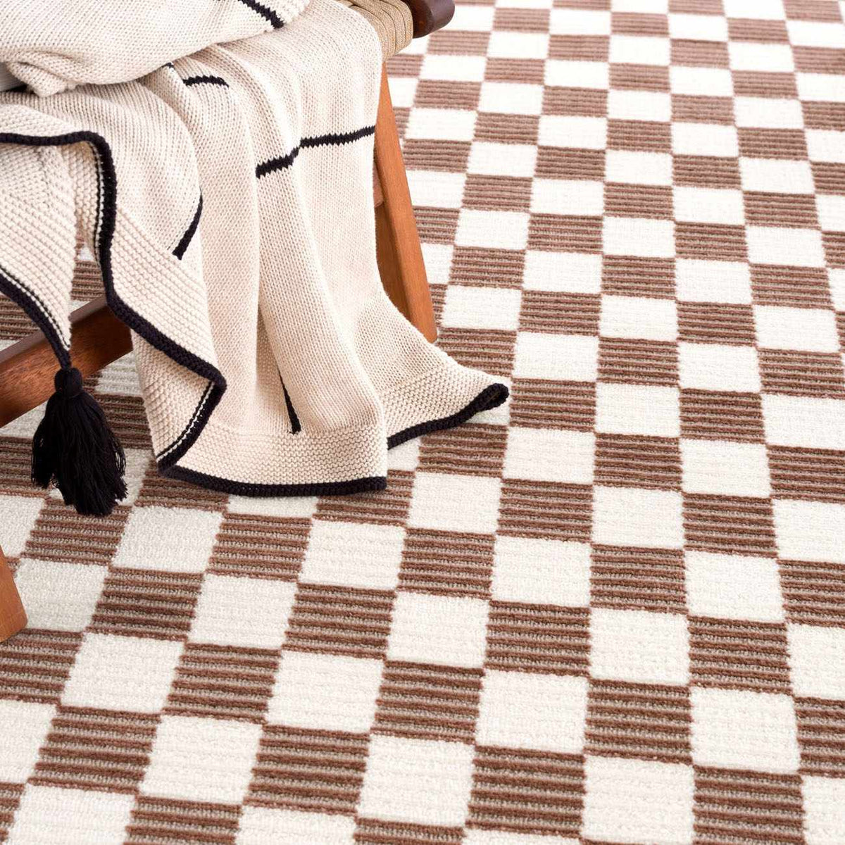 Kaysar Brown Checkered Washable Area Rug