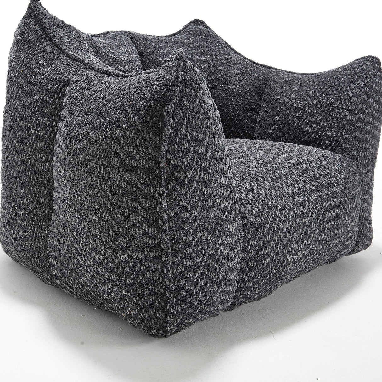 Comfortable Sofa Chairs With Highly Resilient Foam For Living Rooms And Bedrooms
