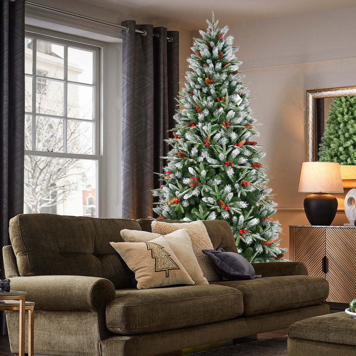 7FT Christmas Tree with 2178 Tips