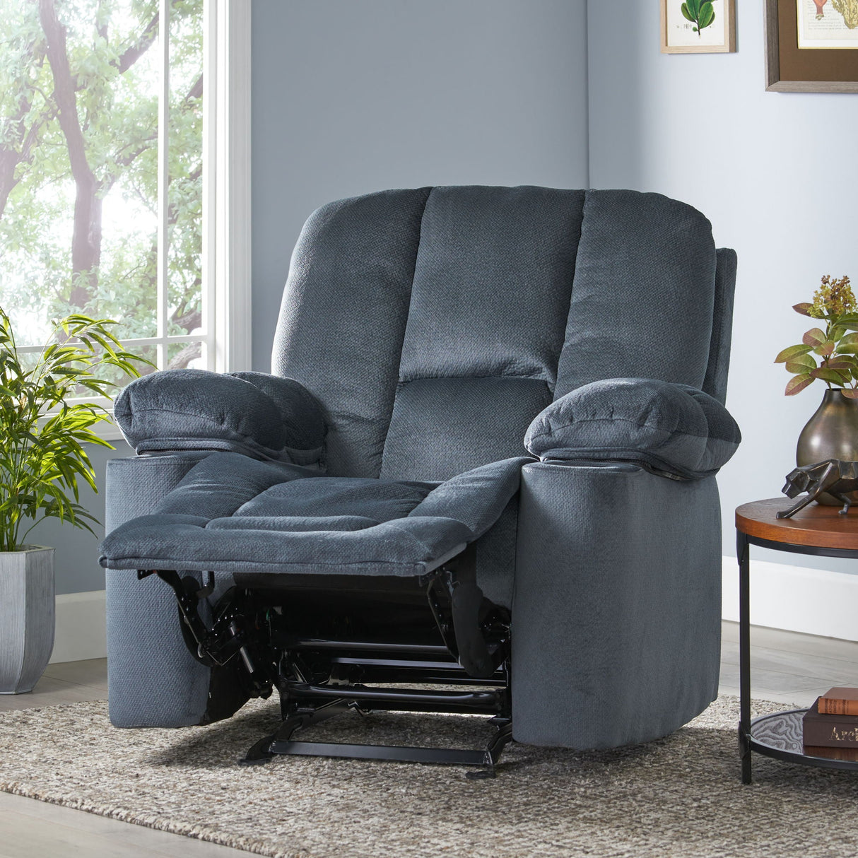 Luxurious Manual Recliner Chair With Skin-Friendly Fabric And Dual Cup Holders - Best Buy Furniture