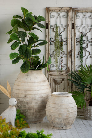 22.4x22.4x30.5" Large Magnesium Flower Pot with Weathered Finish