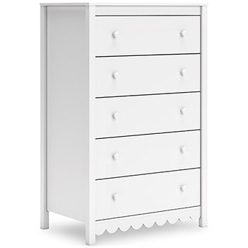 Hallityn Five Drawer Chest