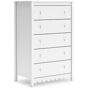 Hallityn Five Drawer Chest