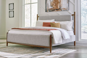 Lyncott Queen/King Upholstered Rails