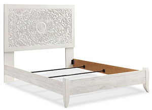 Paxberry Panel Footboard with Rails Queen