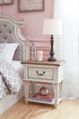 Realyn One Drawer Night Stand