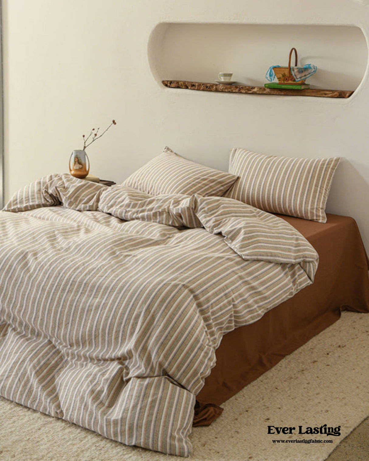 Ava Vintage Striped Cotton Bedding Set / Beige Solid