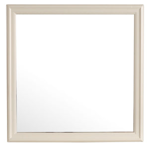 Traditional Wall Mirror For Any Space