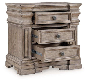 Blairhurst - Three Drawer Night Stand - Light Grayish Brown - Best Buy Furniture