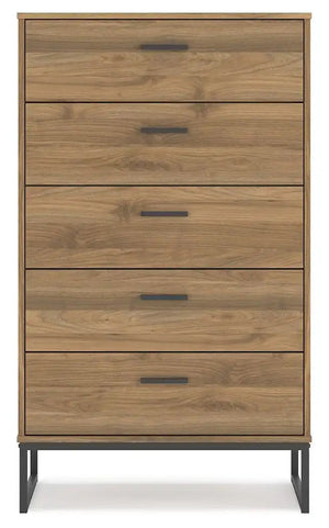 Deanlow - Five Drawer Chest - Honey - Best Buy Furniture
