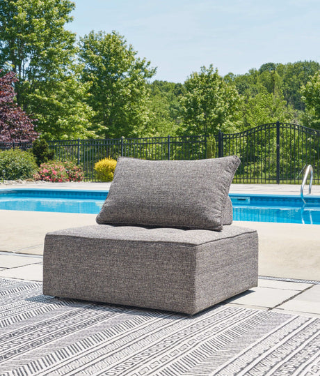 Bree Zee - Lounge Chair With Cushion - Best Buy Furniture