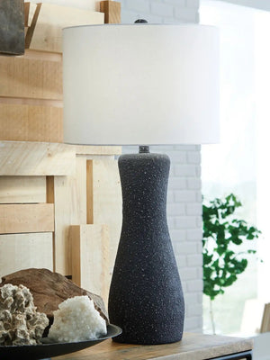 Maykins - Metal Table Lamp - Black - Best Buy Furniture