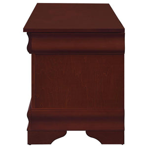 Chest With Curved Moldings And Bracket Feet - Brown