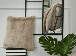Gariland - Faux Fur Pillow - Best Buy Furniture