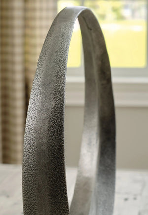 Ryandale - Sculpture - Best Buy Furniture