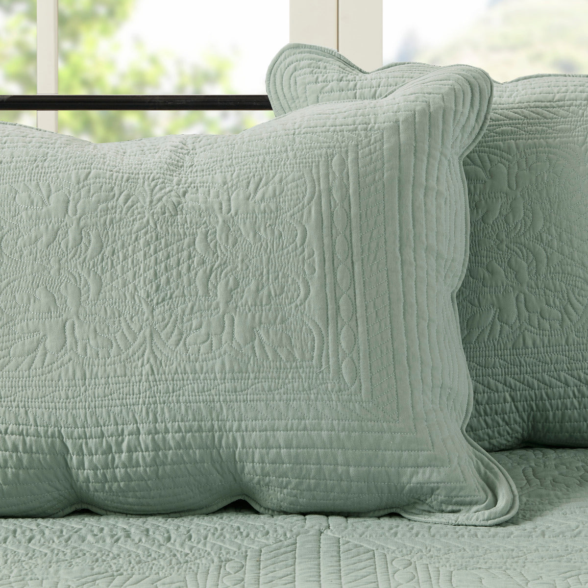 6 Piece Reversible Scalloped Edge Daybed Cover Set - Seafoam