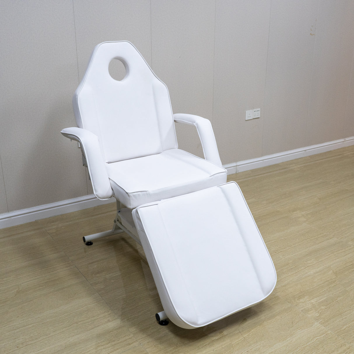 Tattoo Chair for Client - Adjustable 3-Section Lash Tattoo Bed