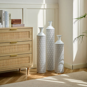 Modern Floor Vase Set Metal Vases With Geometric Pattern, 3 Piece Home Decor Set - White / Black