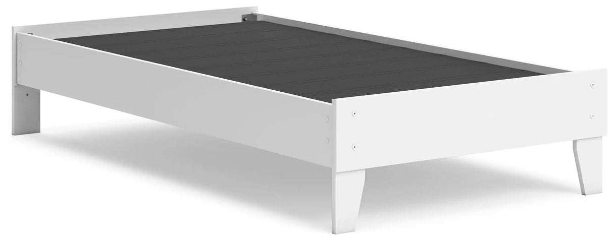 Hallityn - Platform Bed - Best Buy Furniture