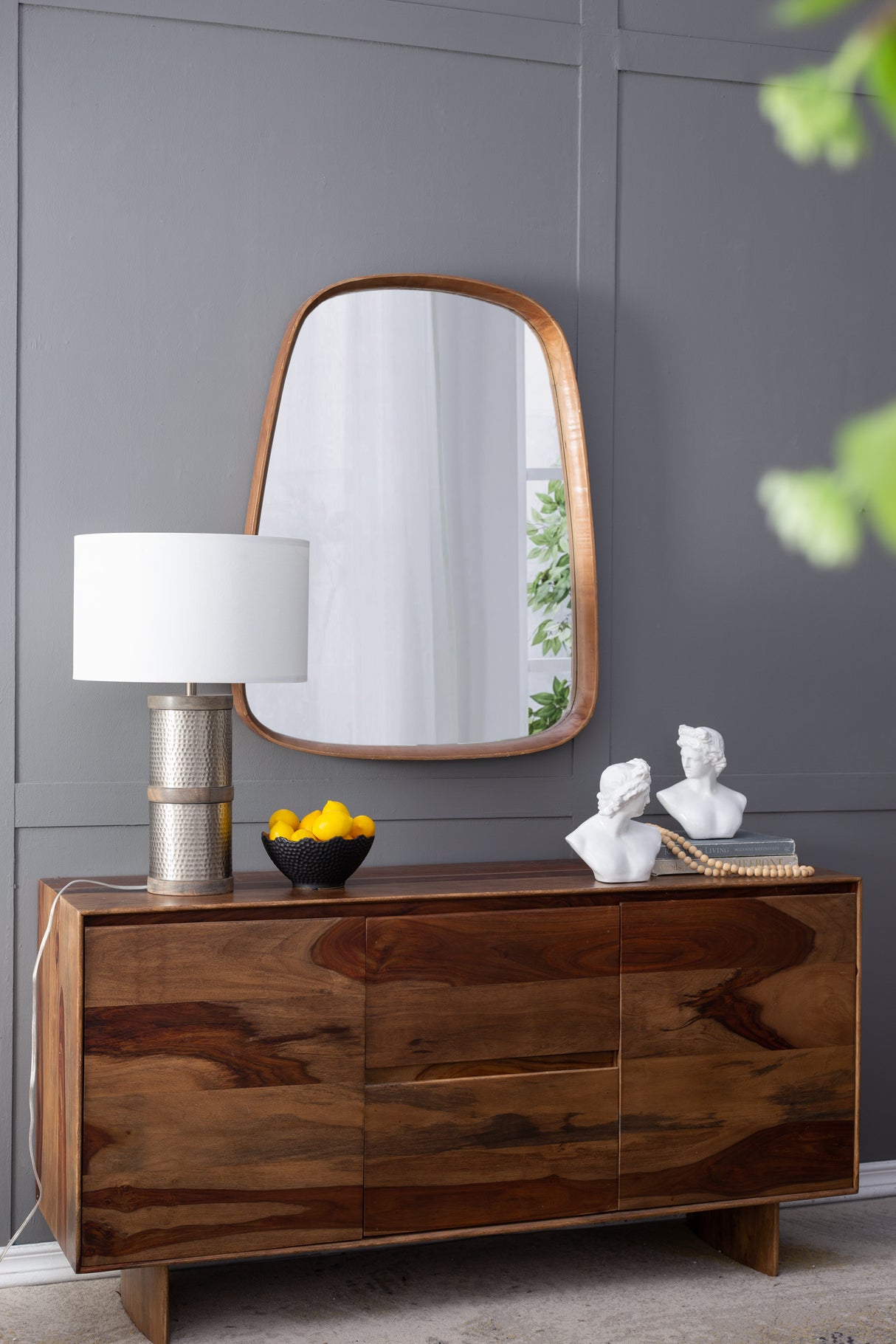 D16x24.4" Hammered Iron Table Lamp with Mango Wood