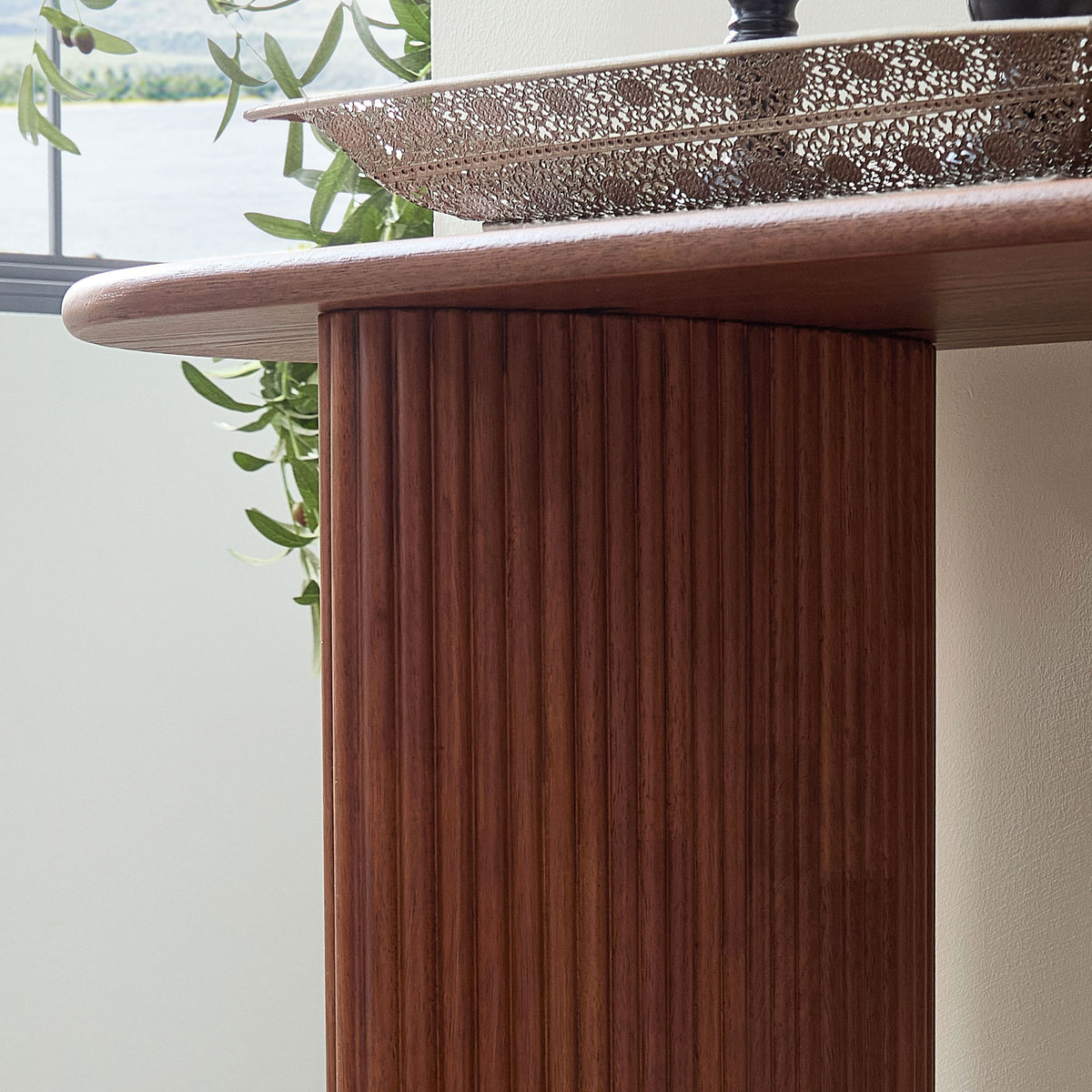 Modern 59.1 Inch Entryway Table for Living Room