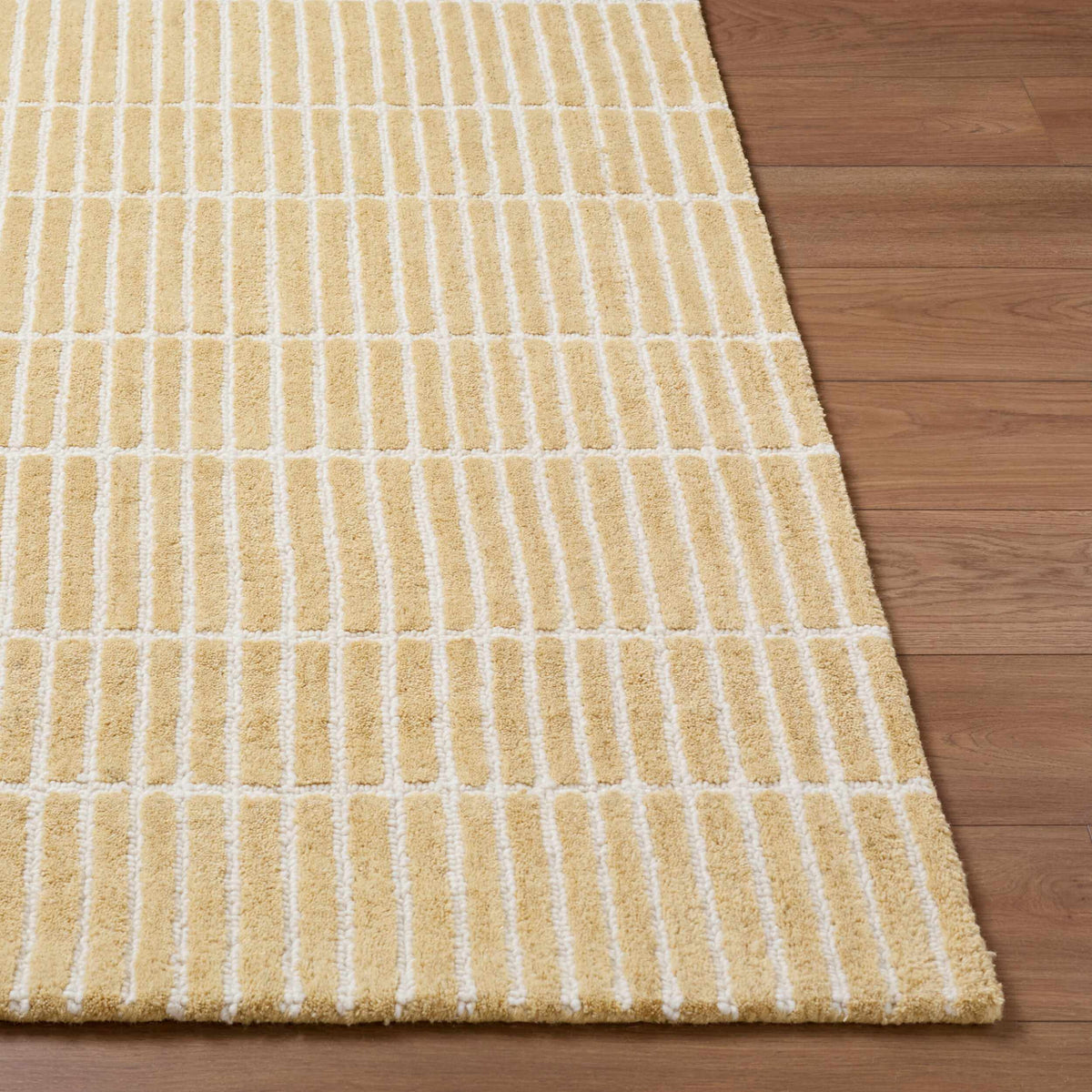 Finial Yellow Wool Area Rug