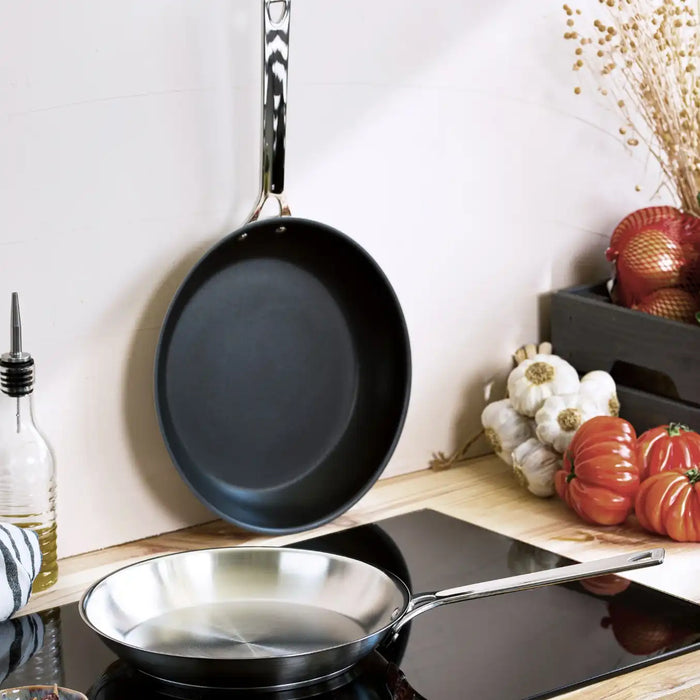 CRISTEL USA 2 Mixed Frying pans set
