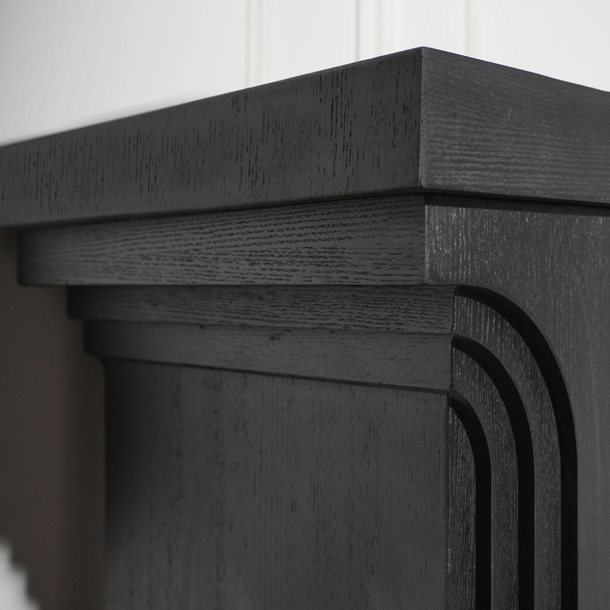 Console Table With Decorative Molding
