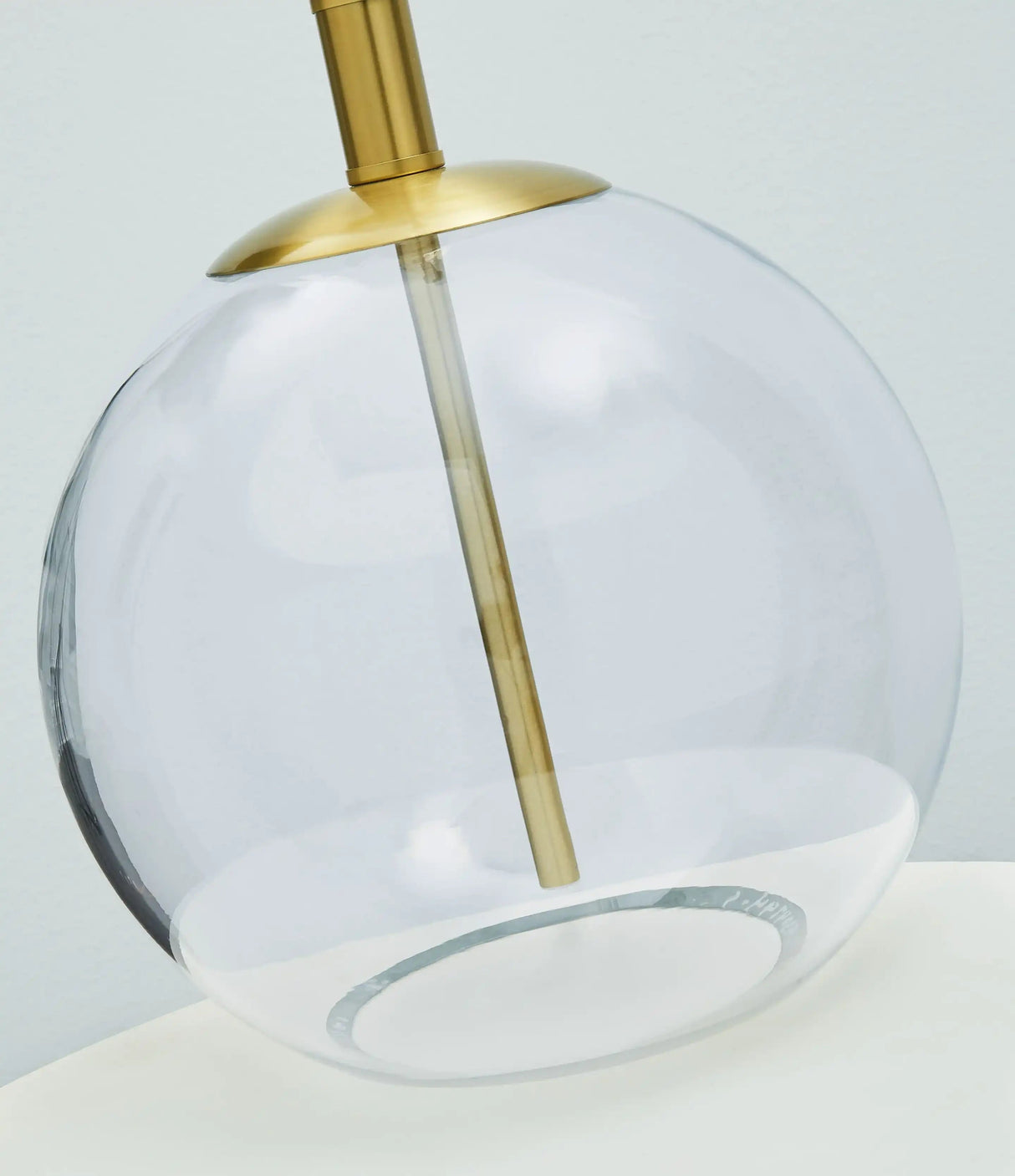 Samder - Glass Table Lamp - White - Best Buy Furniture