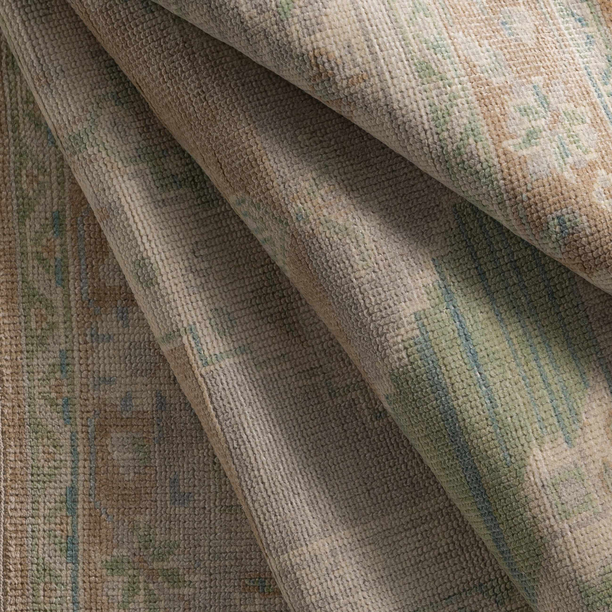 Danao Premium Rug - Clearance