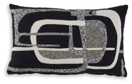 Gavrileigh - Pillow - Best Buy Furniture