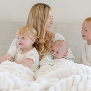 Double Ruched Faux Fur Throw Blankets